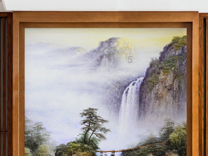 逃离违建房屋5